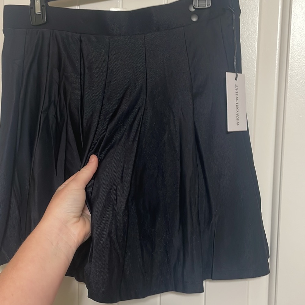 NWT WeWoreWhat Pleated Tennis Skort W/Ball Pocket - Picture 5 of 5